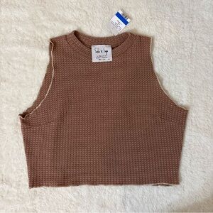 NWT Sadie and Sage Sleeveless Top Size XL Beige/Tan